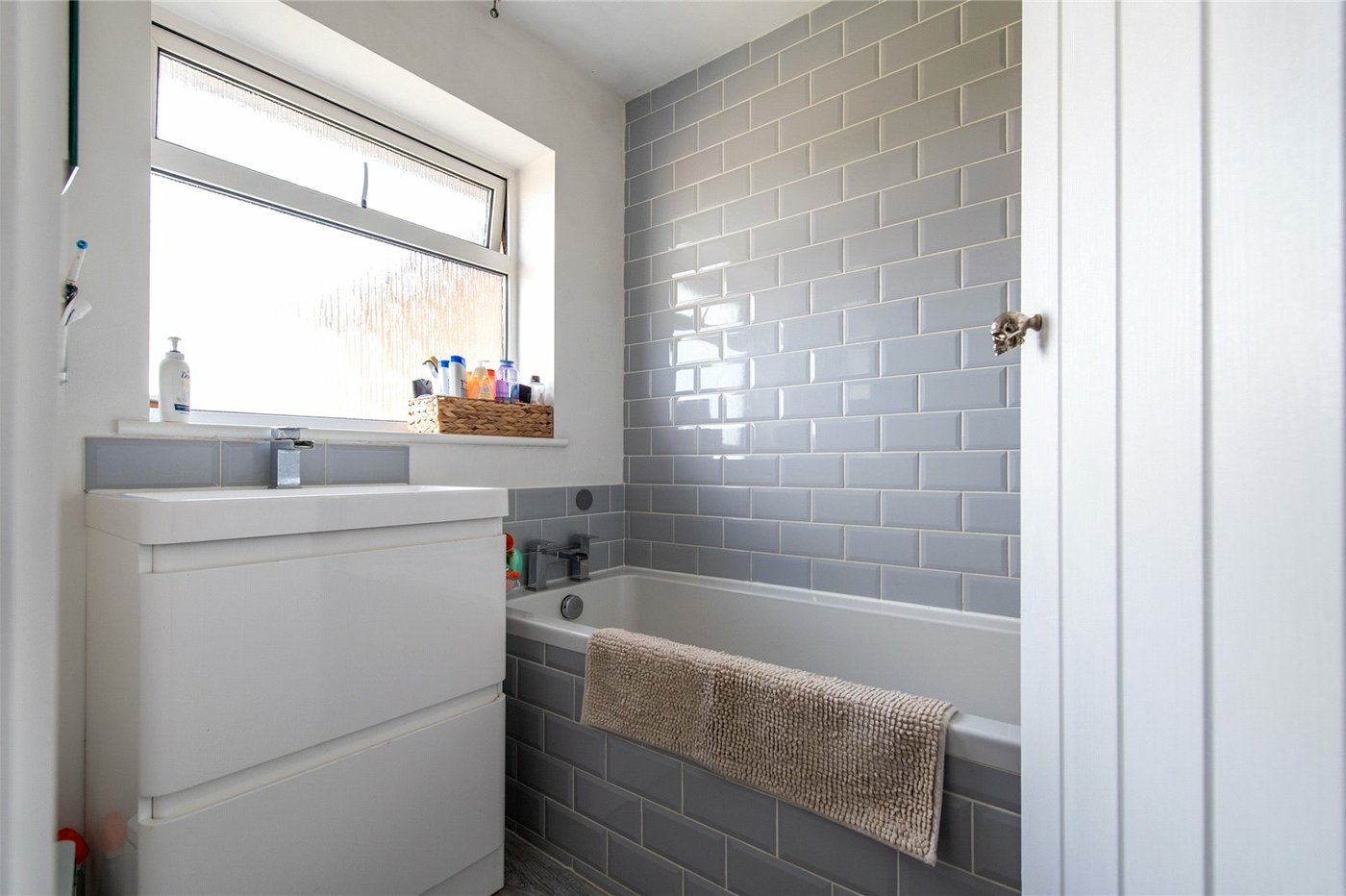 3 bedroom house for sale in Rochester | Robinson Michael & Jackson