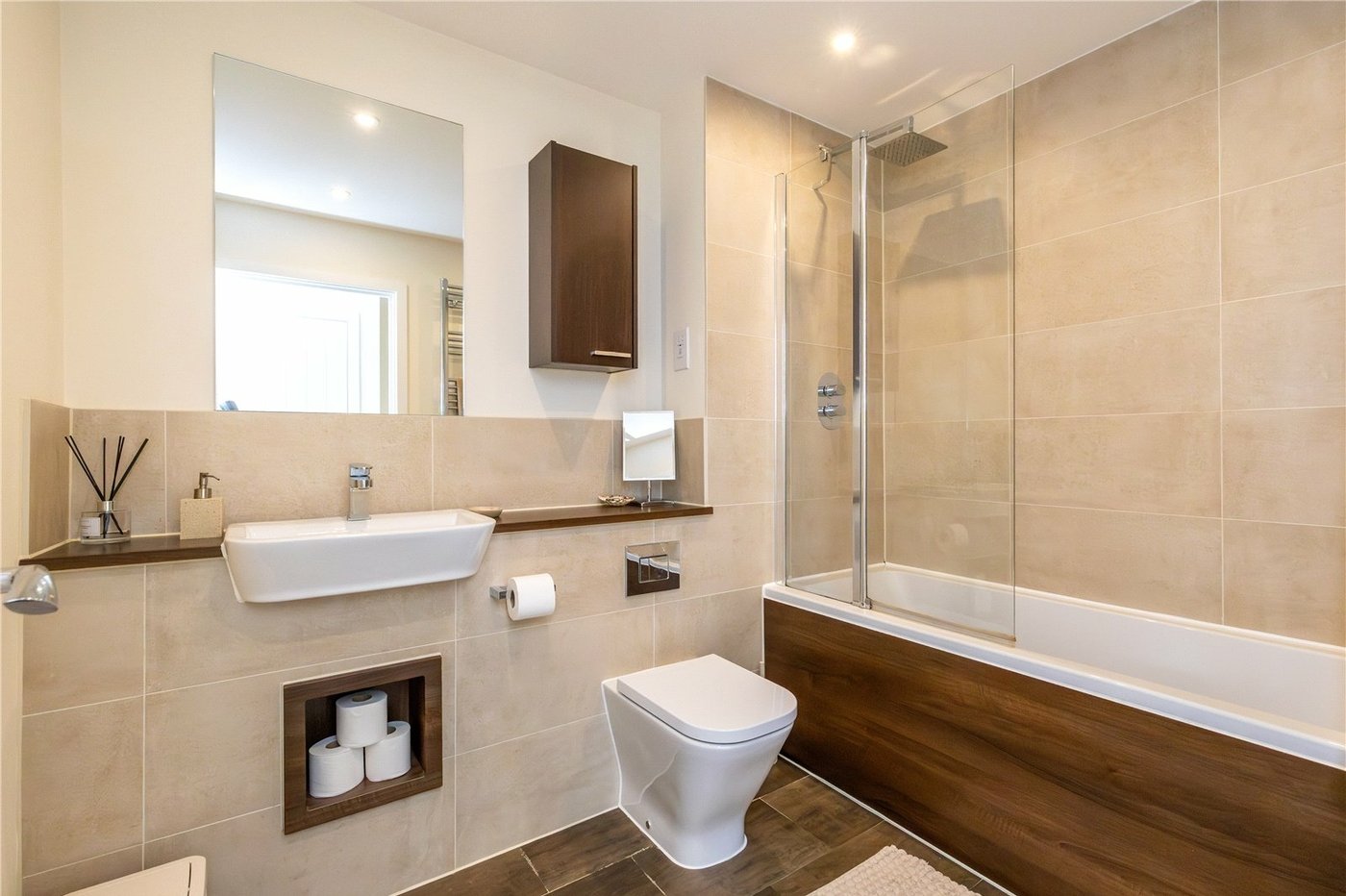 2 bedroom house for sale in Chatham | Robinson Michael & Jackson