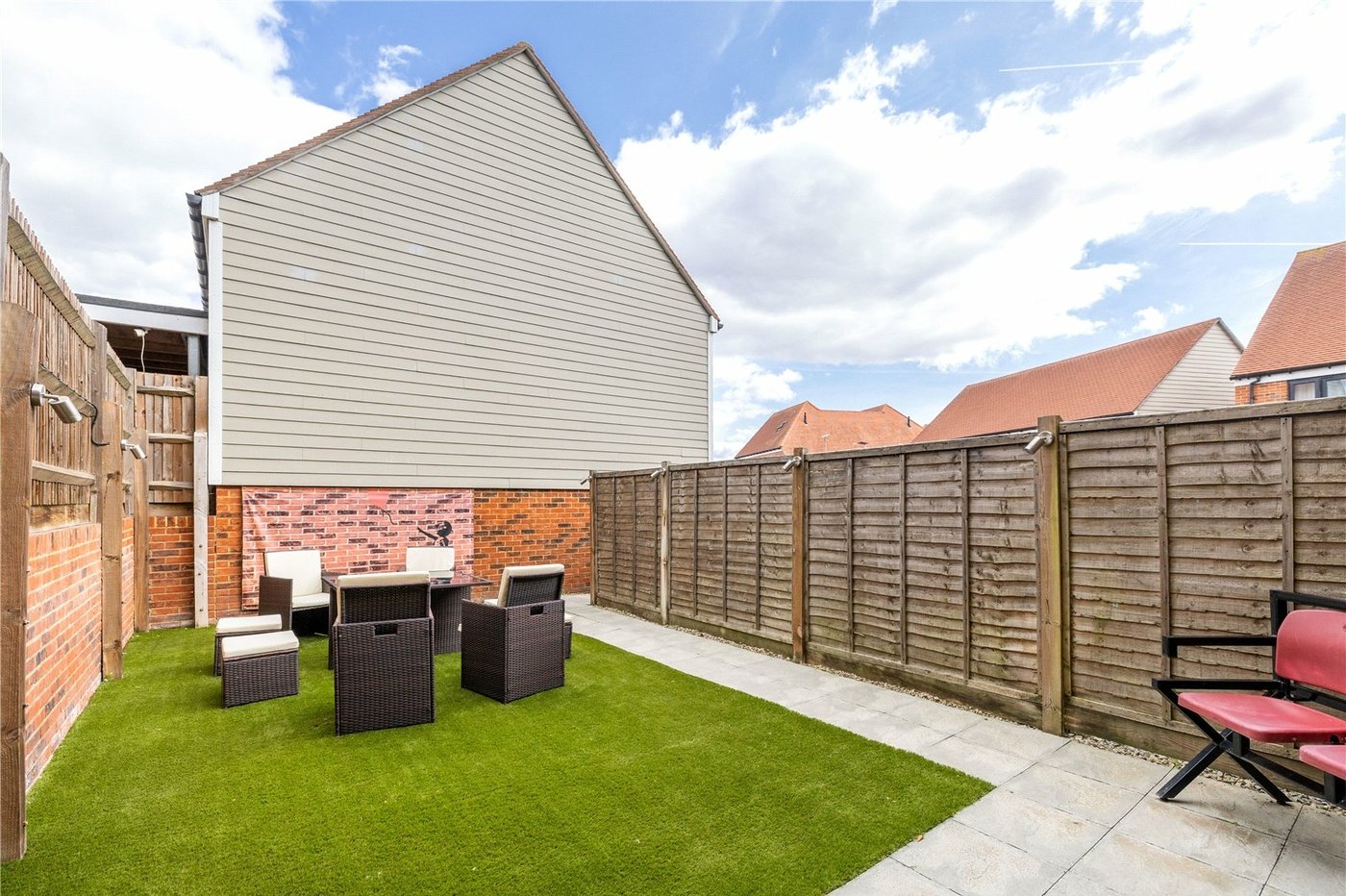 2 bedroom house for sale in Chatham | Robinson Michael & Jackson