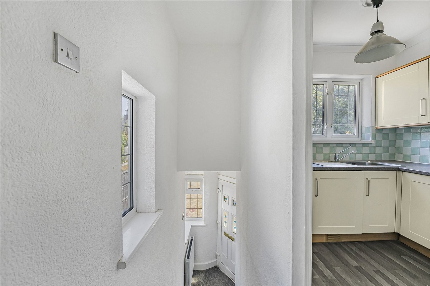 2 bedroom property for sale in West Dartford | Robinson Jackson