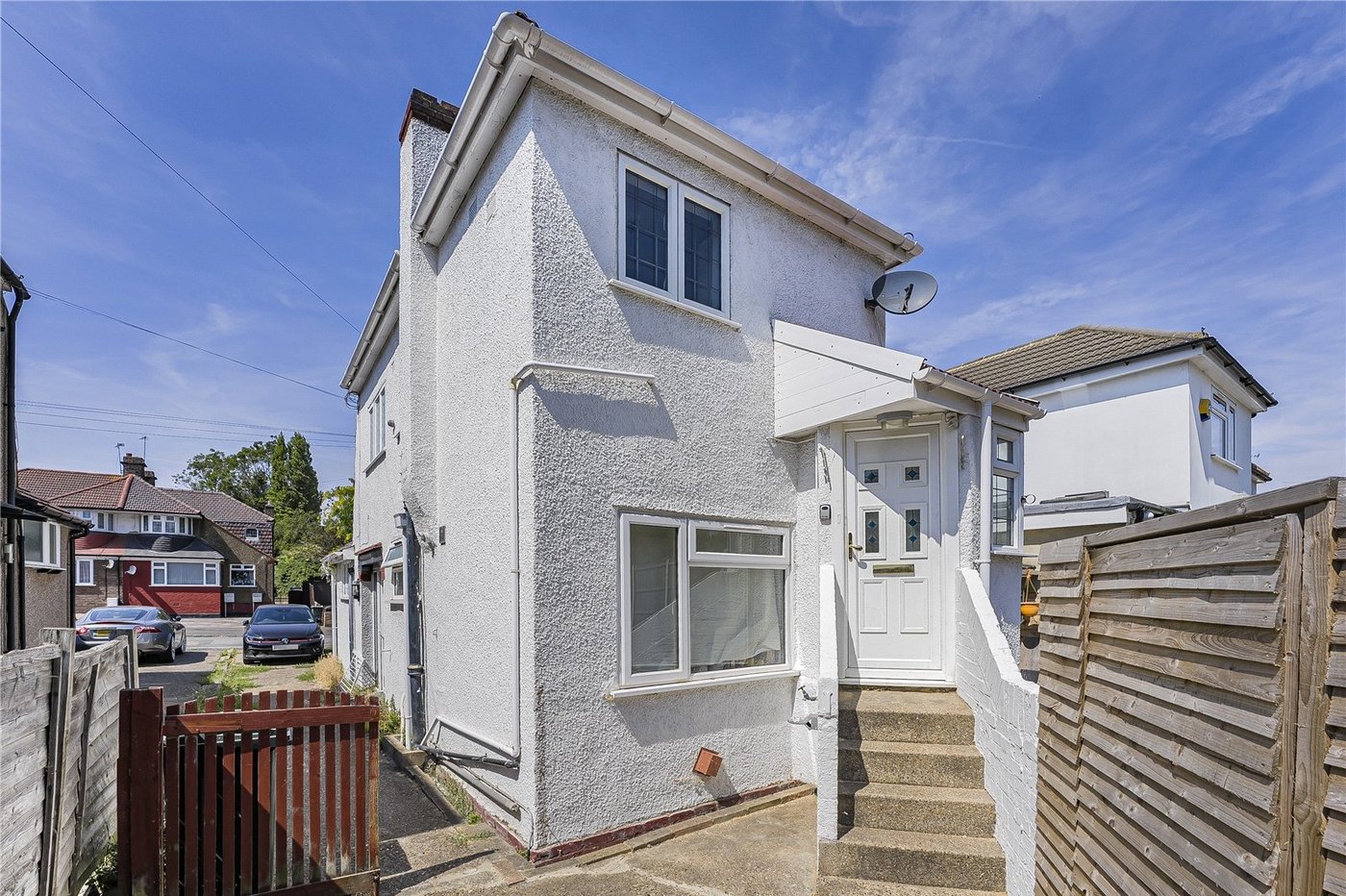 2 bedroom property for sale in West Dartford | Robinson Jackson