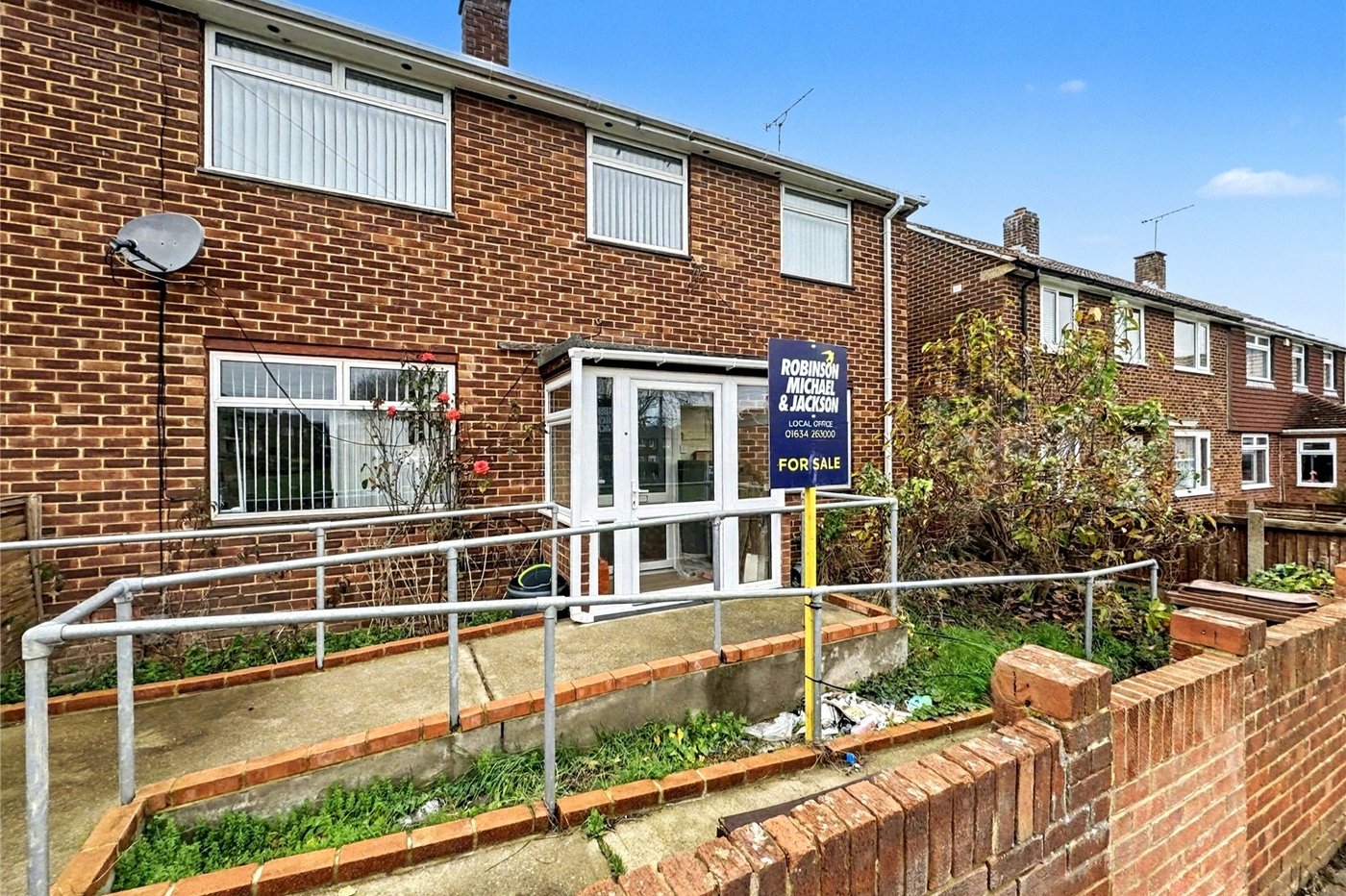 3 bedroom house for sale in Twydall | Robinson Michael & Jackson