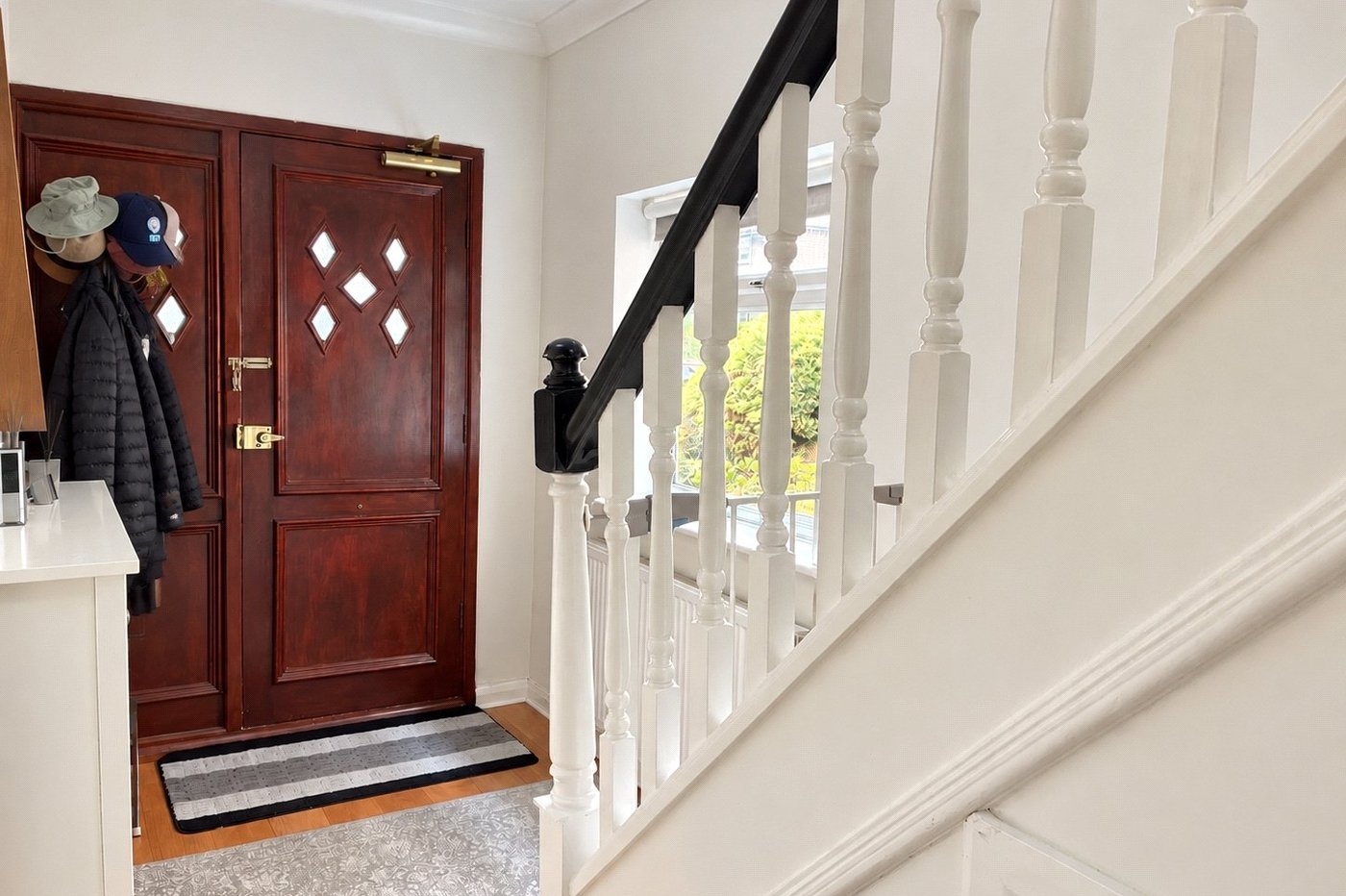 3 bedroom house for sale in London | Robinson Jackson