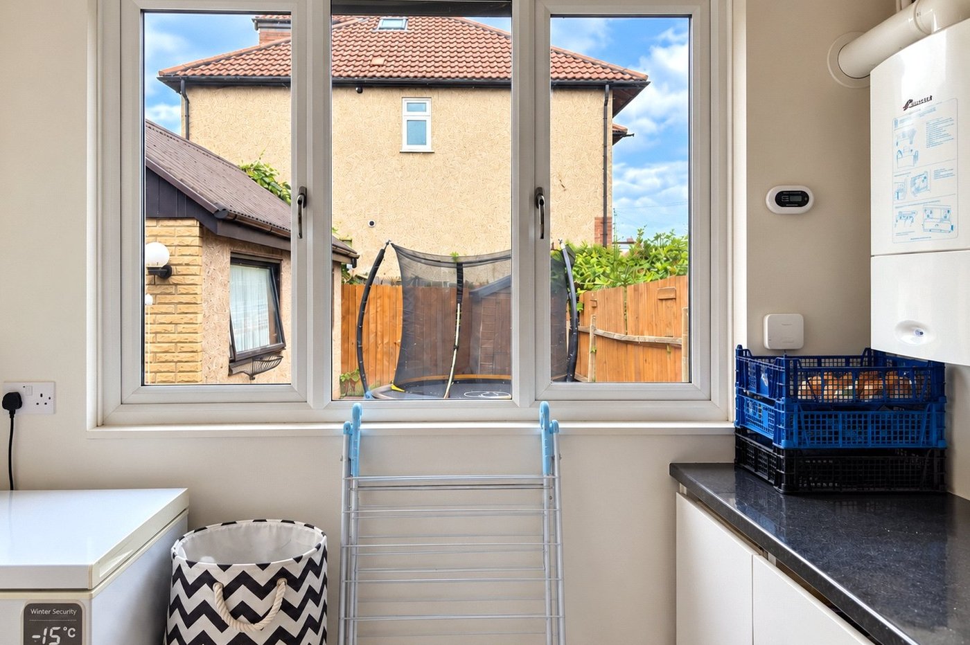 3 bedroom house for sale in London | Robinson Jackson