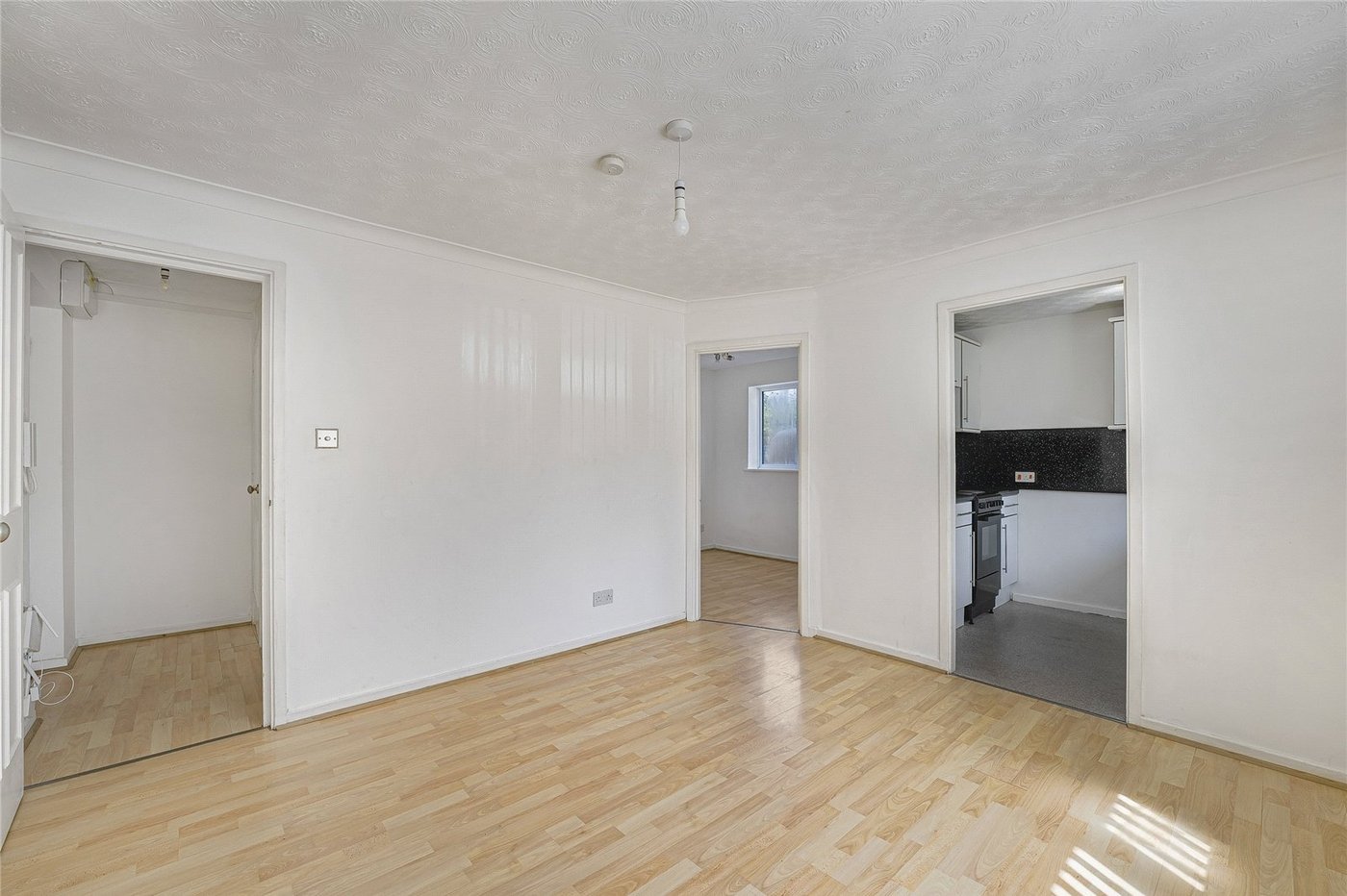 1 bedroom property for sale in Greenhithe | Robinson Jackson