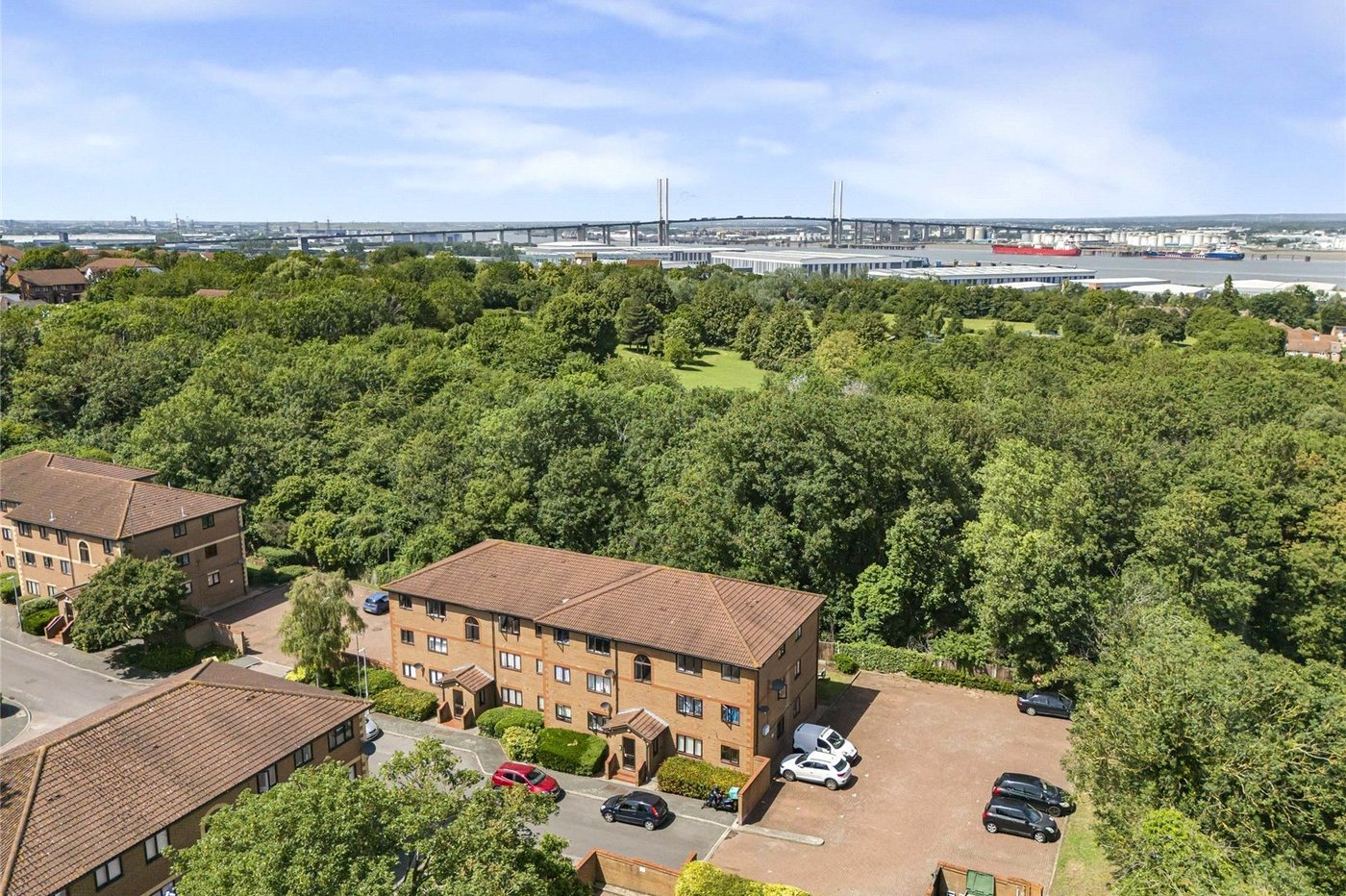 1 bedroom property for sale in Greenhithe | Robinson Jackson