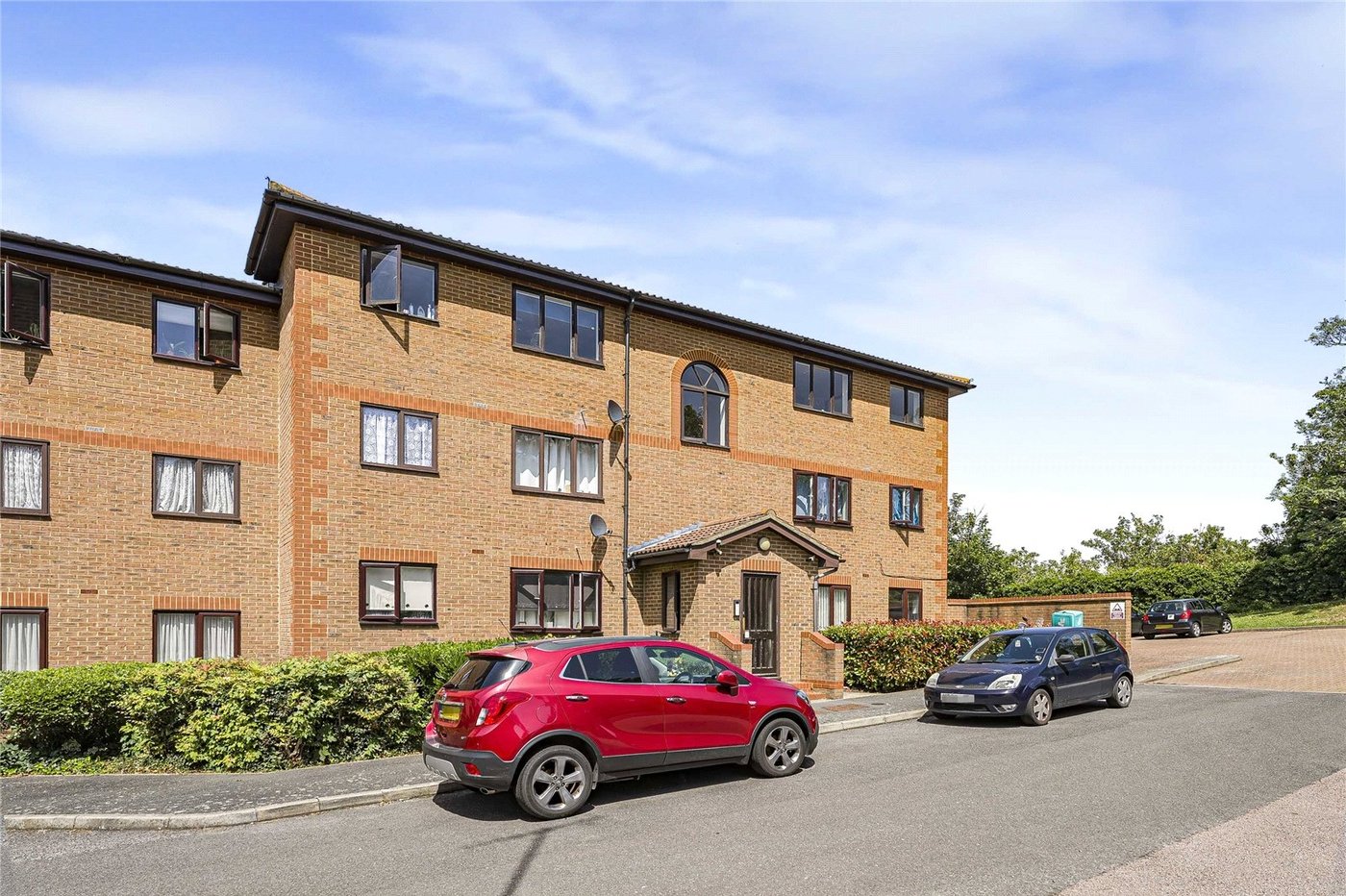 1 bedroom property for sale in Greenhithe | Robinson Jackson