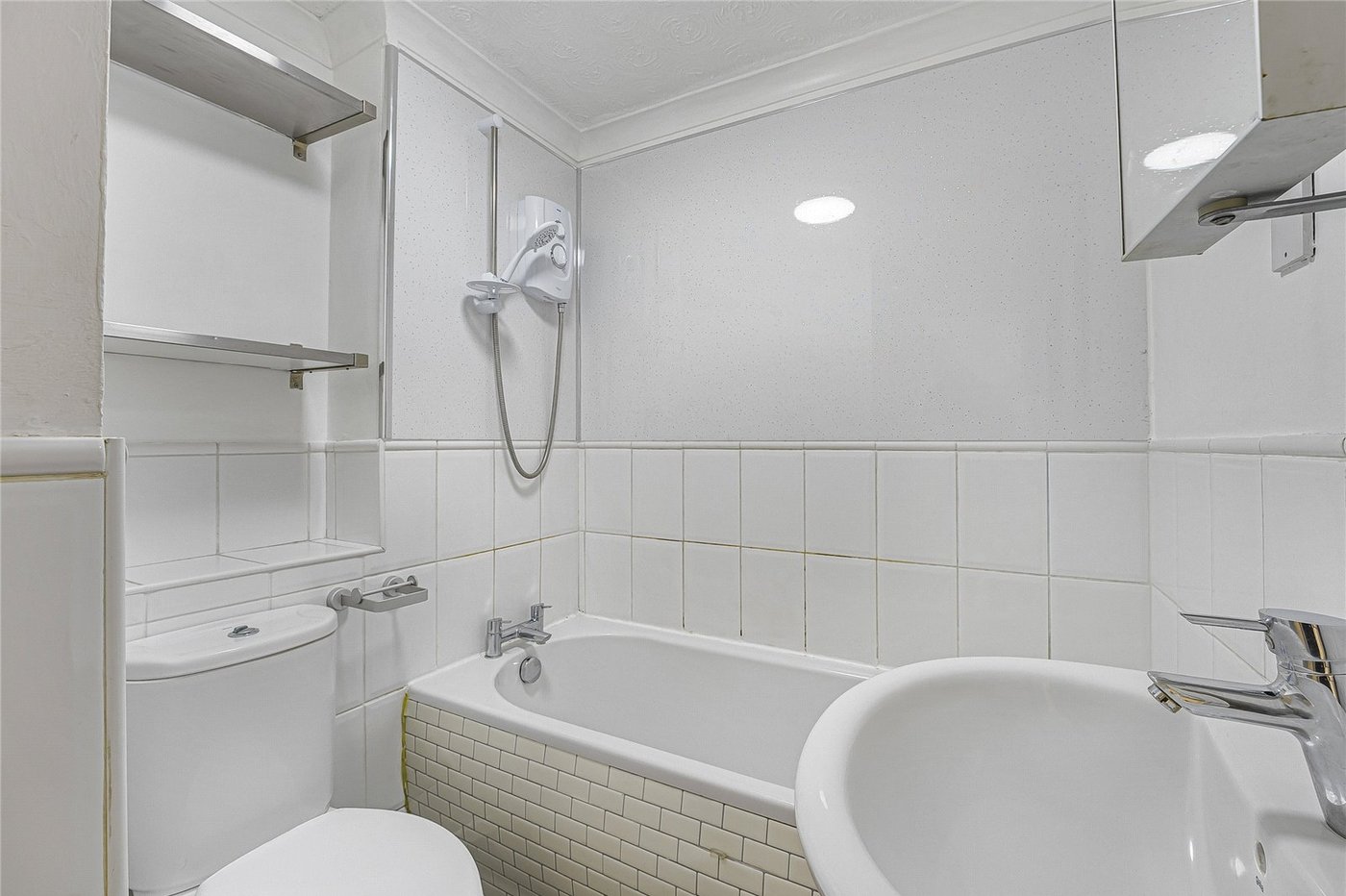 1 bedroom property for sale in Greenhithe | Robinson Jackson