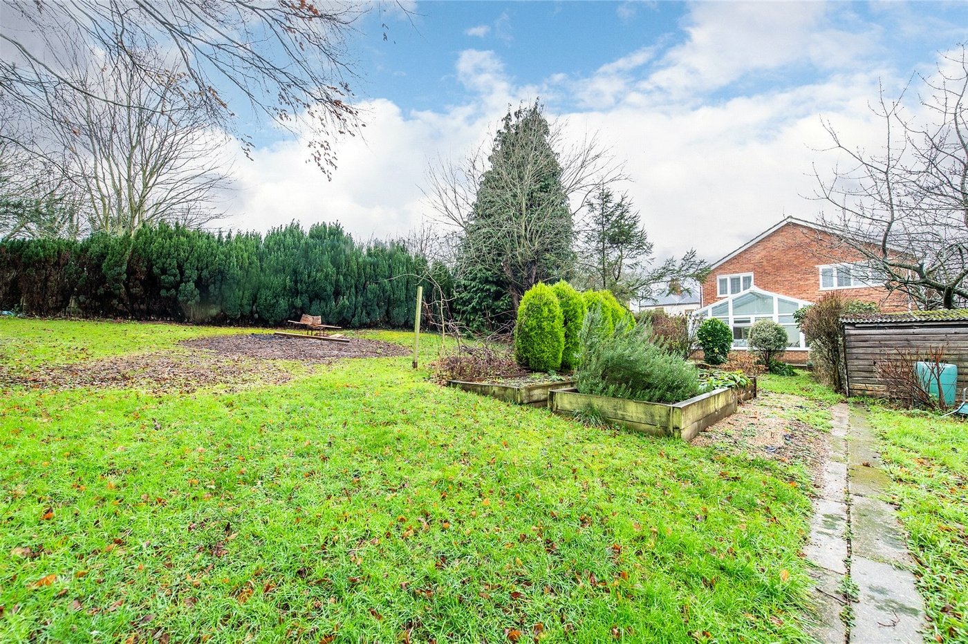 4 bedroom house for sale in Borden | Robinson Michael & Jackson