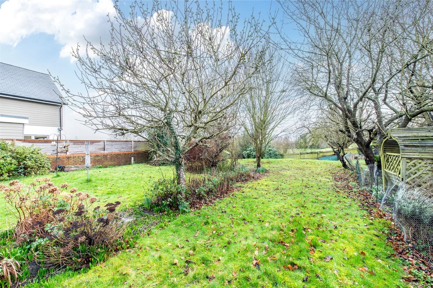 3 bedroom house for sale in Borden | Robinson Michael & Jackson