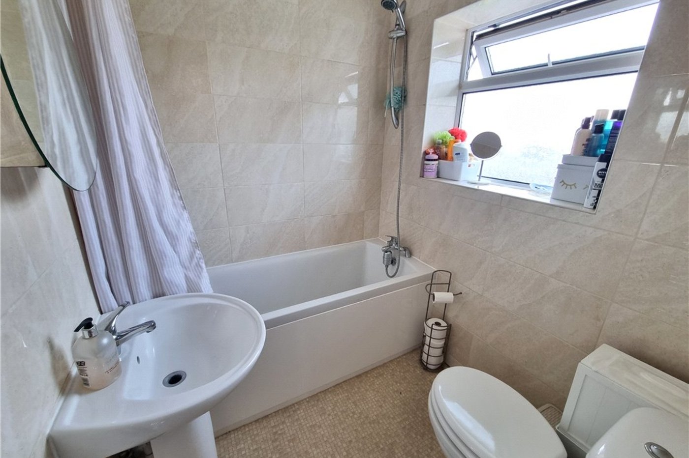 house for sale in St Pauls Cray, Kent, BR5 Robinson Jackson