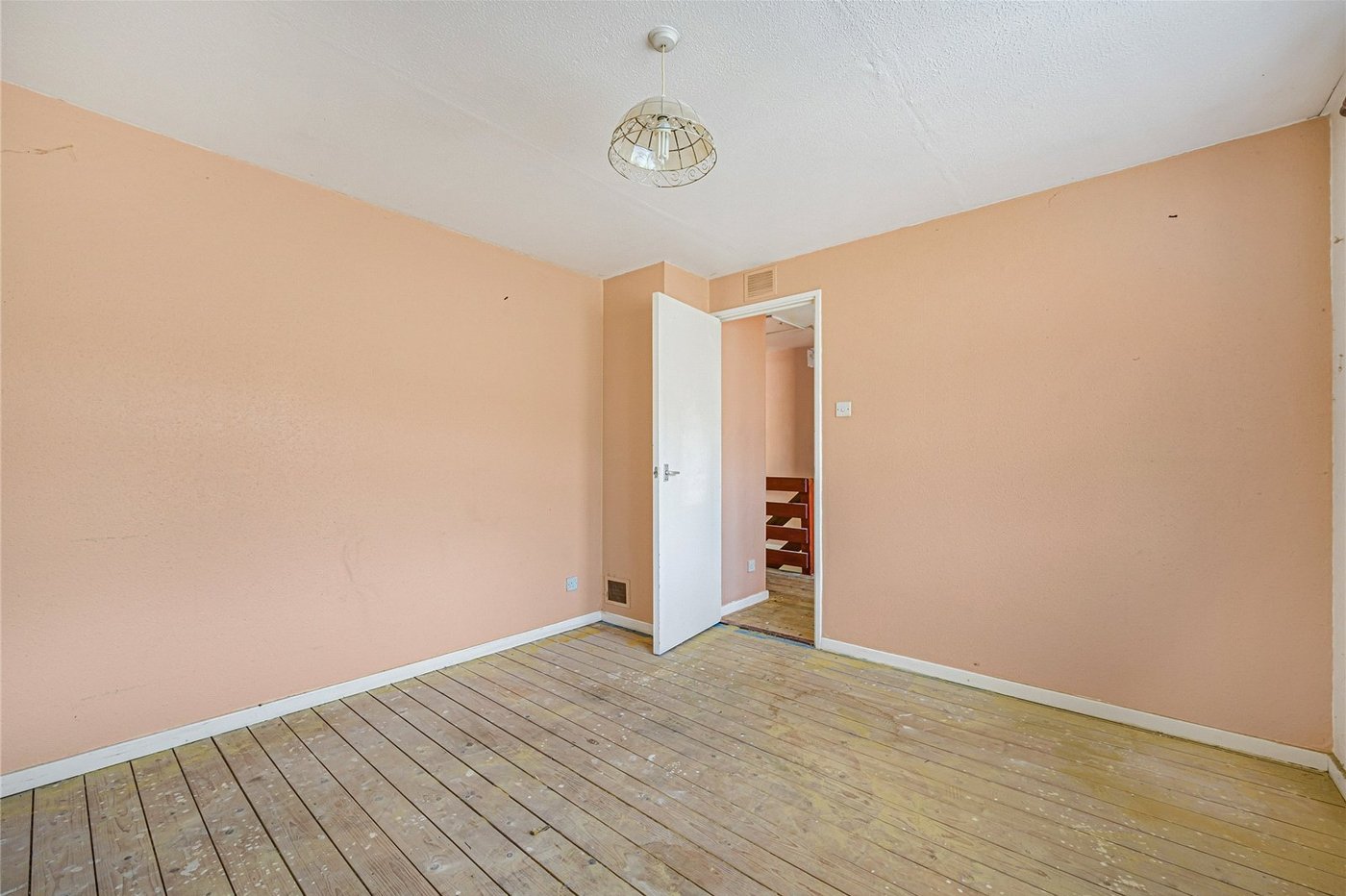 2 bedroom house for sale in Swanley | Robinson Jackson