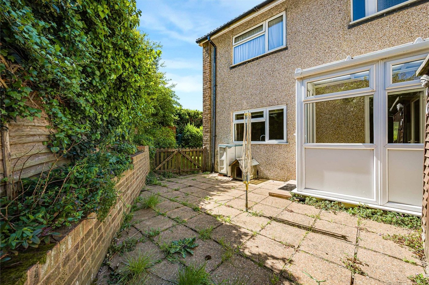 2 bedroom house for sale in Swanley | Robinson Jackson