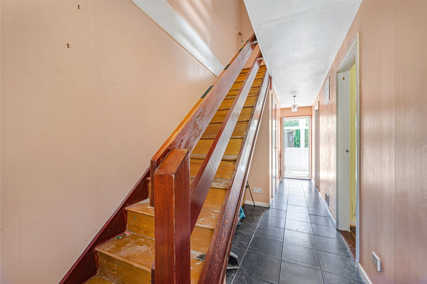 2 bedroom house for sale in Swanley | Robinson Jackson