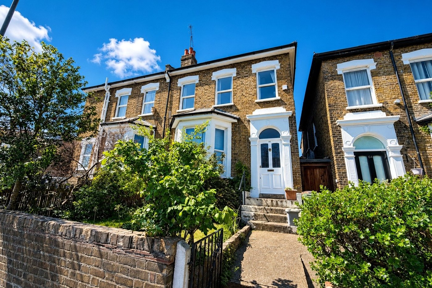 4 bedroom house for sale in London | Robinson Jackson