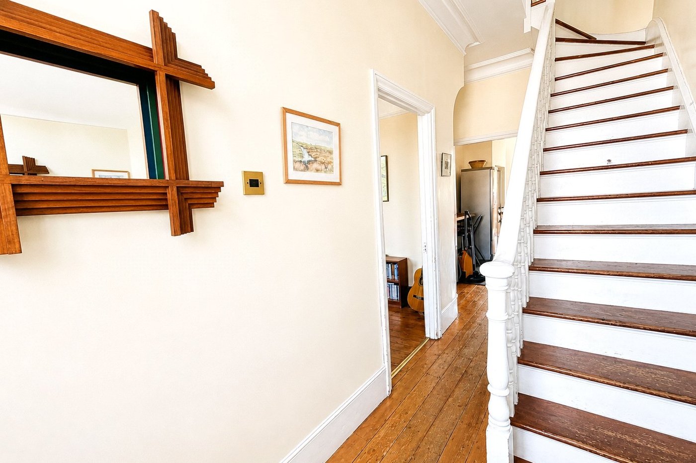 4 bedroom house for sale in London | Robinson Jackson