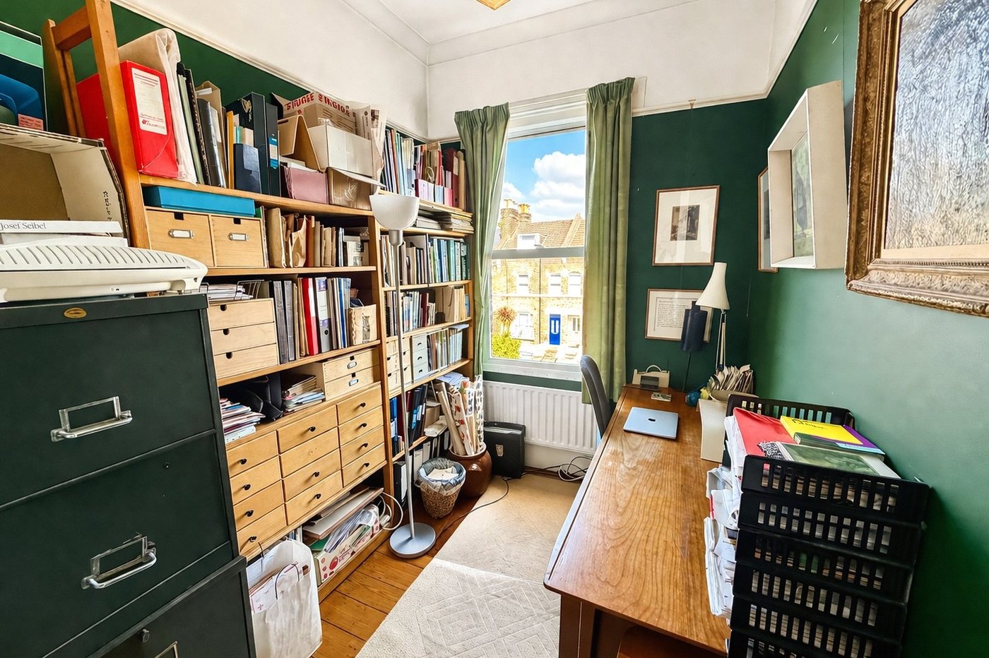 4 bedroom house for sale in London | Robinson Jackson
