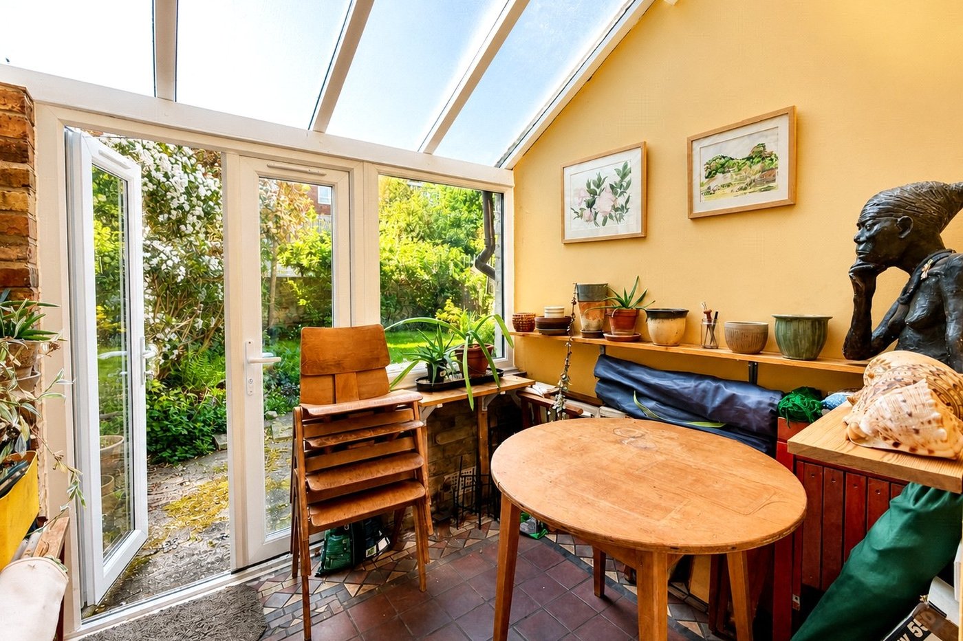 4 bedroom house for sale in London | Robinson Jackson