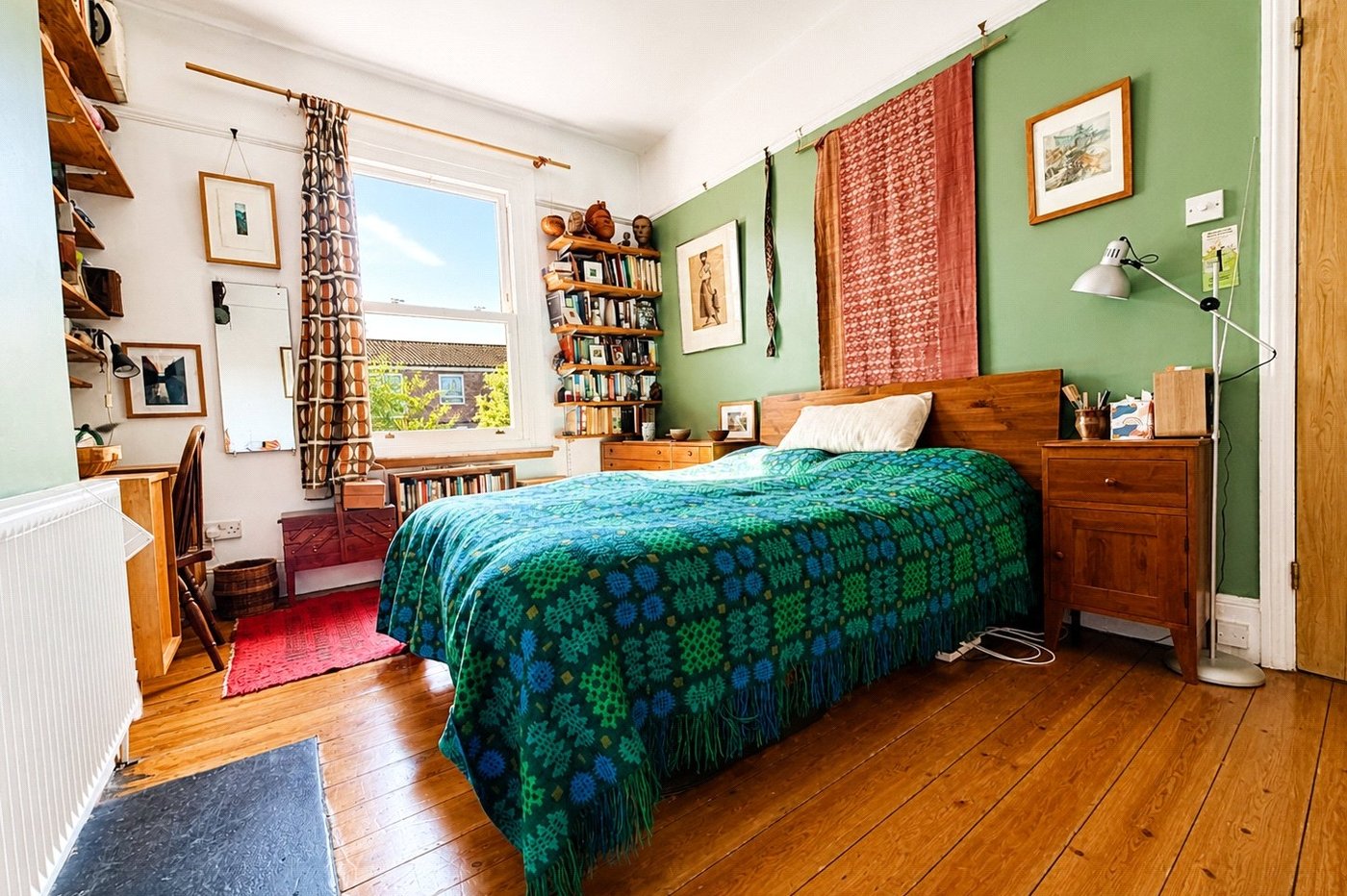 4 bedroom house for sale in London | Robinson Jackson