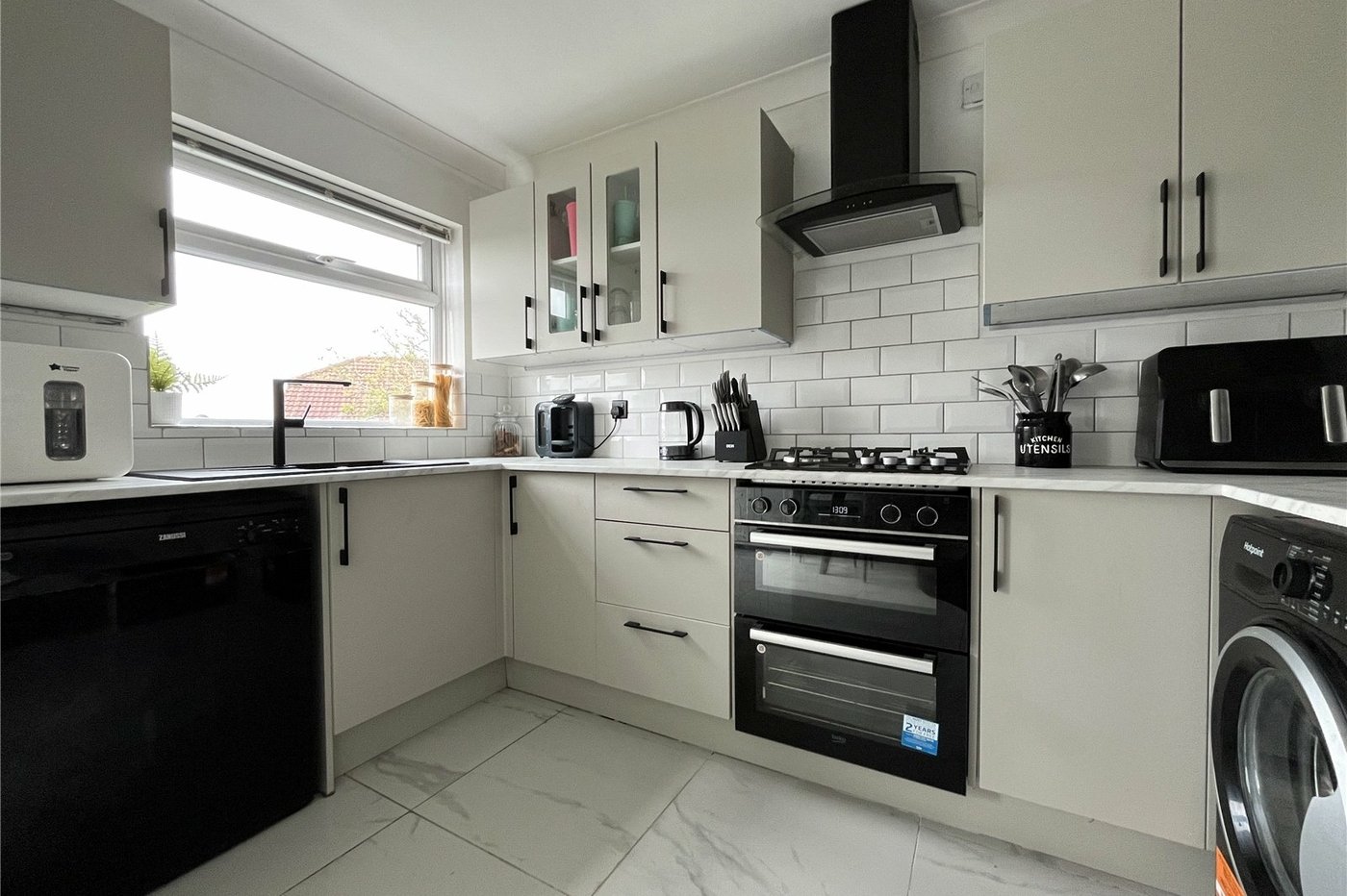 3 bedroom house for sale in Walderslade | Robinson Michael & Jackson