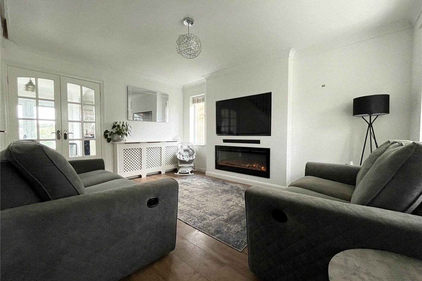 3 bedroom house for sale in Walderslade | Robinson Michael & Jackson