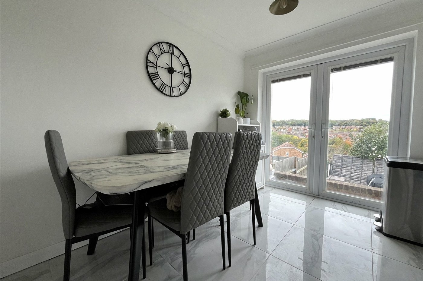 3 bedroom house for sale in Walderslade | Robinson Michael & Jackson