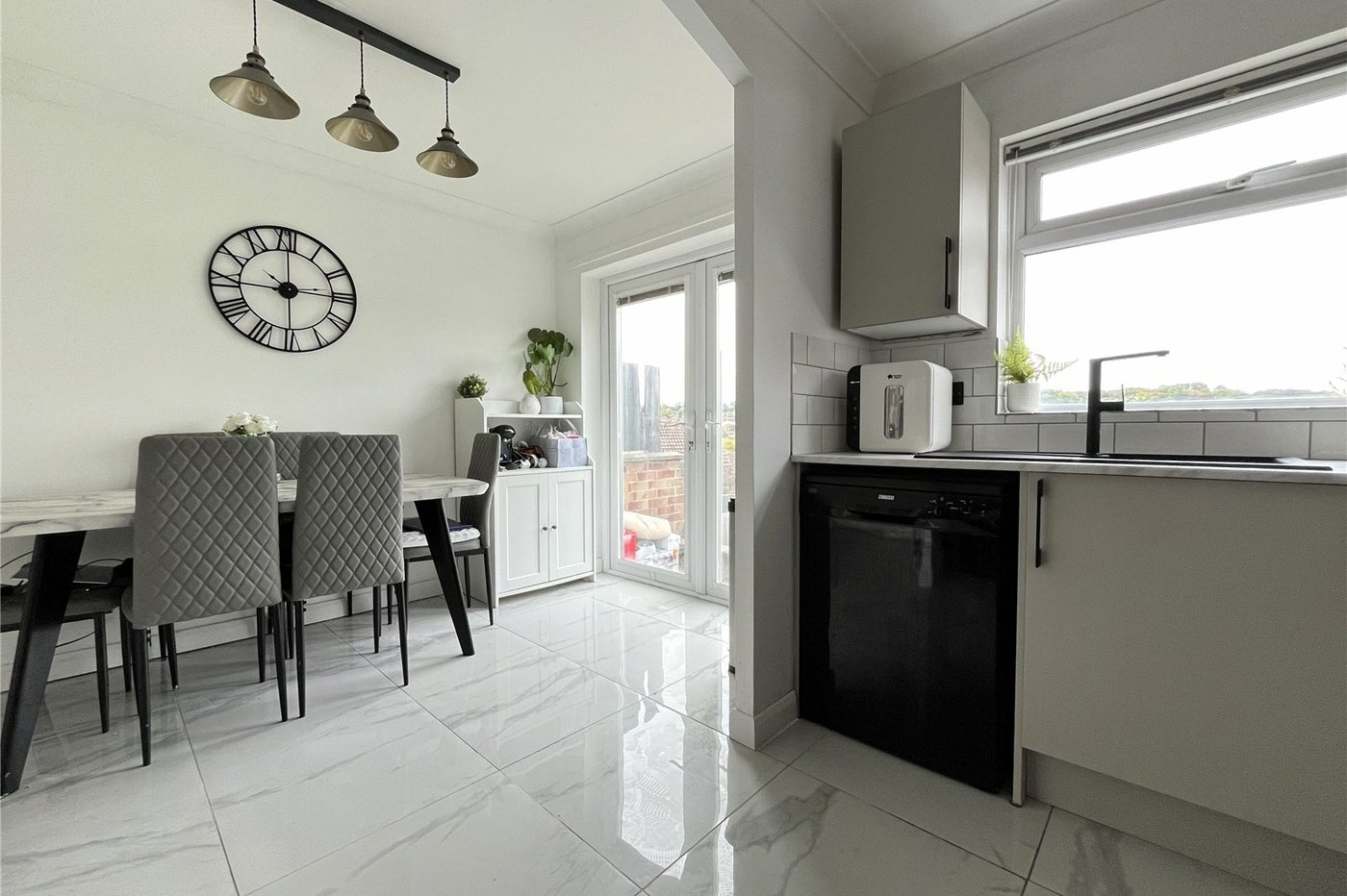 3 bedroom house for sale in Walderslade | Robinson Michael & Jackson