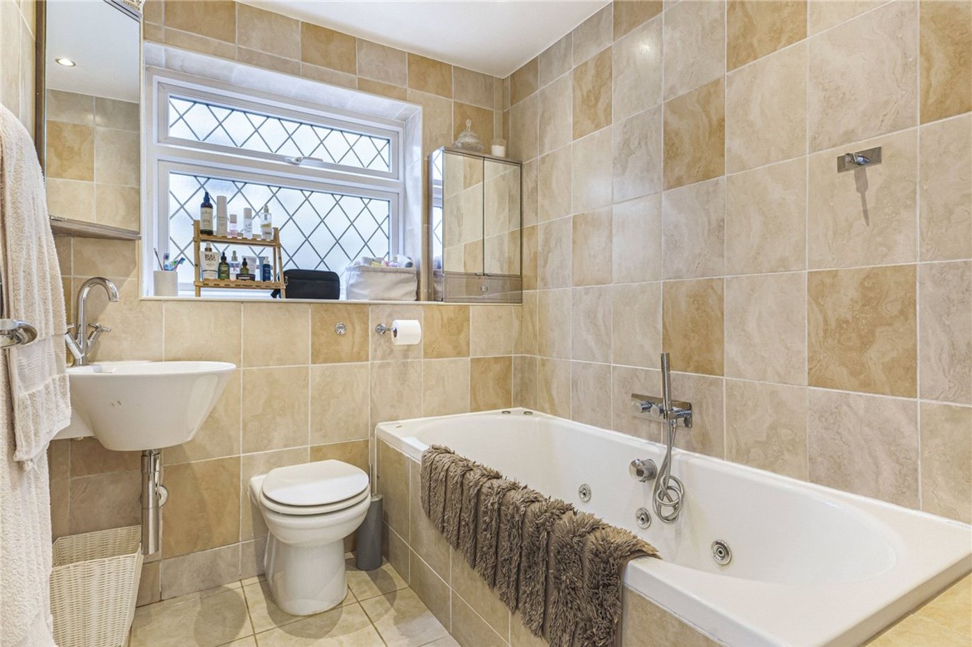 4 bedroom house for sale in Green Street Green | Robinson Jackson