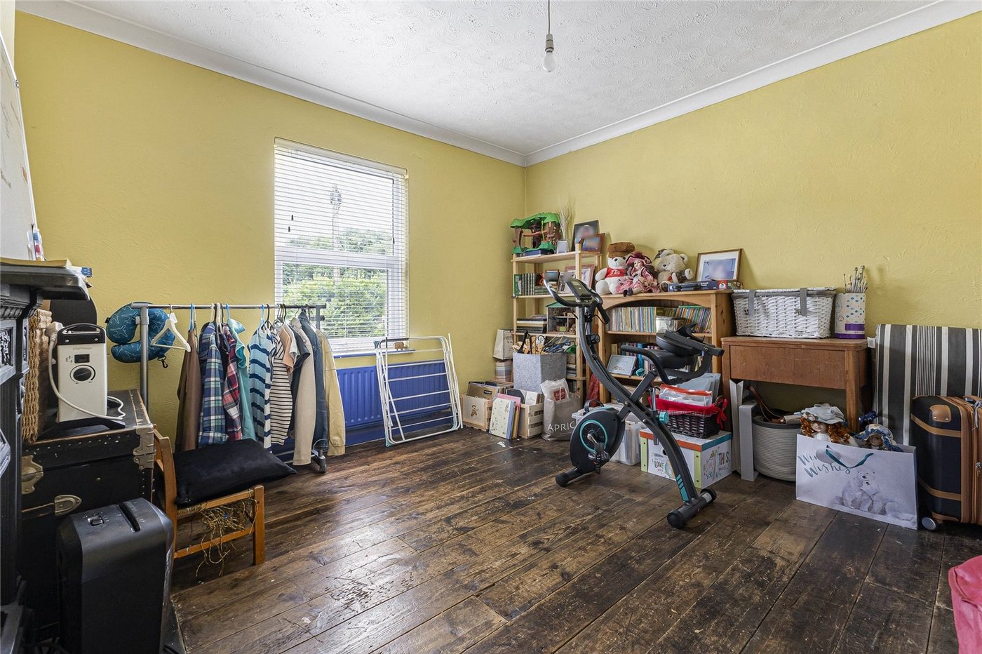 3 bedroom house for sale in Cuxton | Robinson Michael & Jackson
