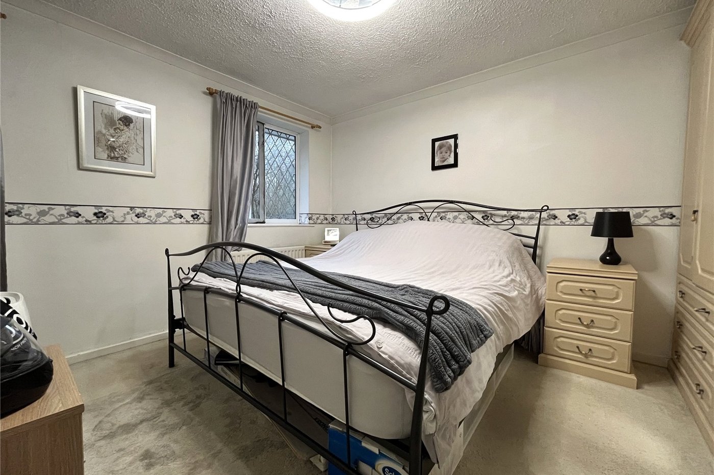 2 bedroom house for sale in Walderslade Woods | Robinson Michael & Jackson