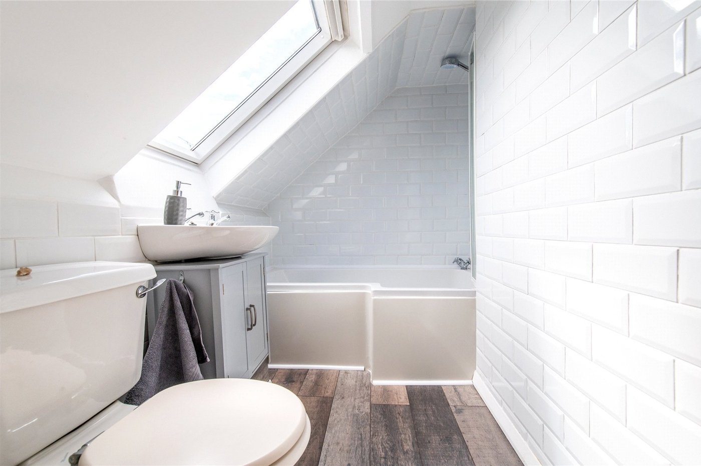 3 bedroom bungalow for sale in Grafty Green | Robinson Michael & Jackson