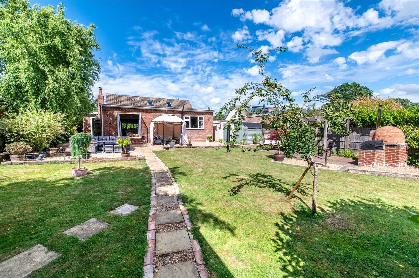 3 bedroom bungalow for sale in Grafty Green | Robinson Michael & Jackson
