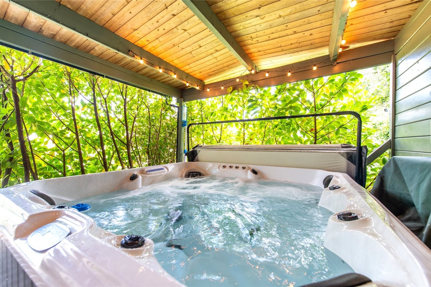3 bedroom bungalow for sale in Grafty Green | Robinson Michael & Jackson
