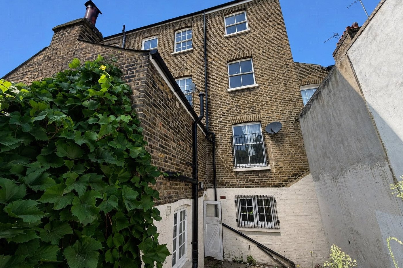 6 bedroom house for sale in Woolwich | Robinson Jackson