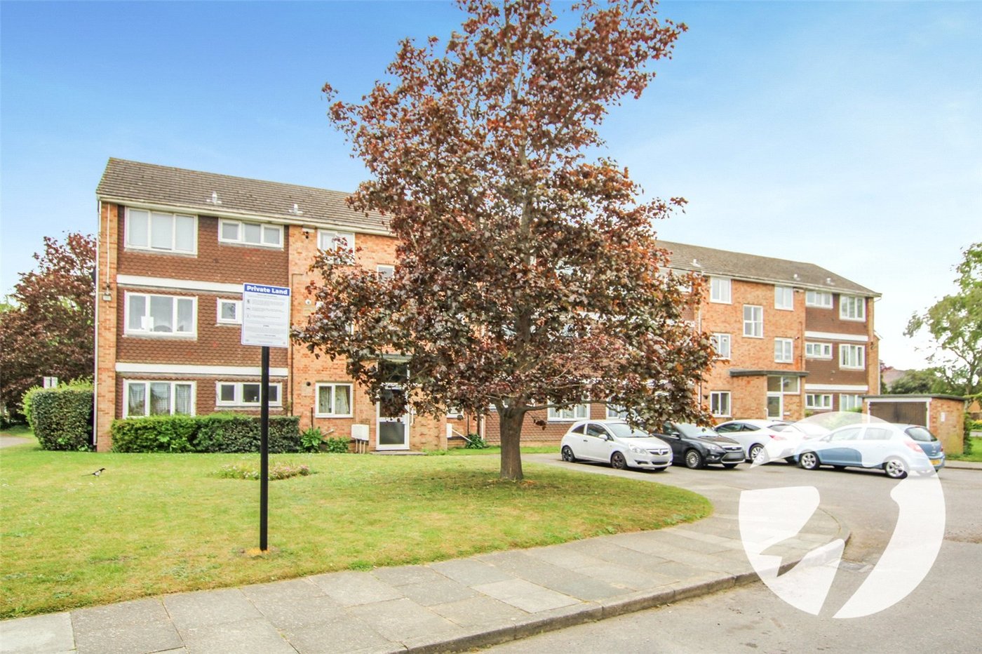 2 bedroom property for sale in London | Robinson Jackson
