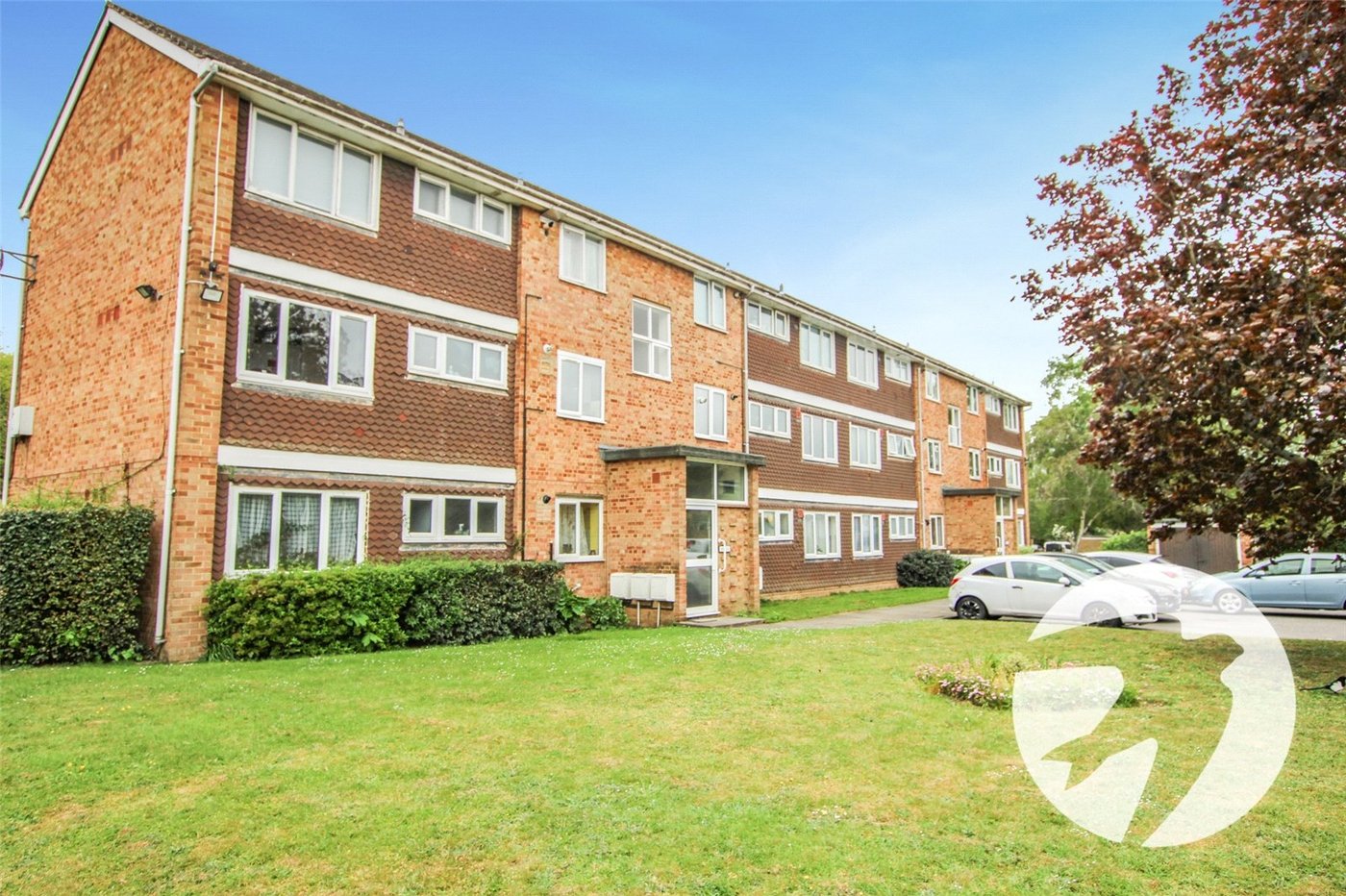 2 bedroom property for sale in London | Robinson Jackson