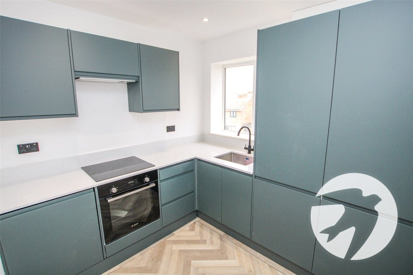 2 bedroom property for sale in London | Robinson Jackson