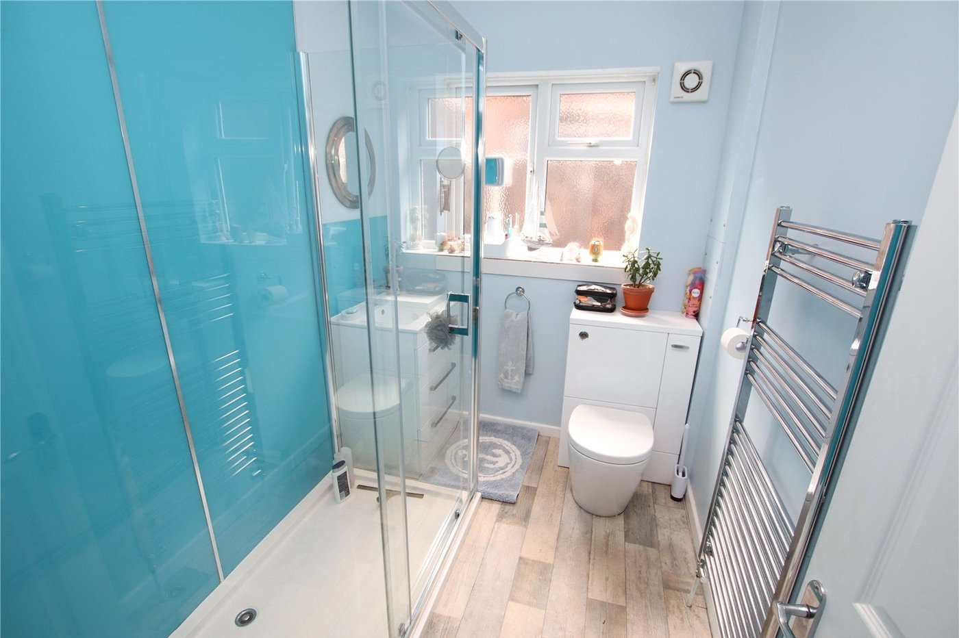 5 bedroom bungalow for sale in Sidcup | Robinson Jackson