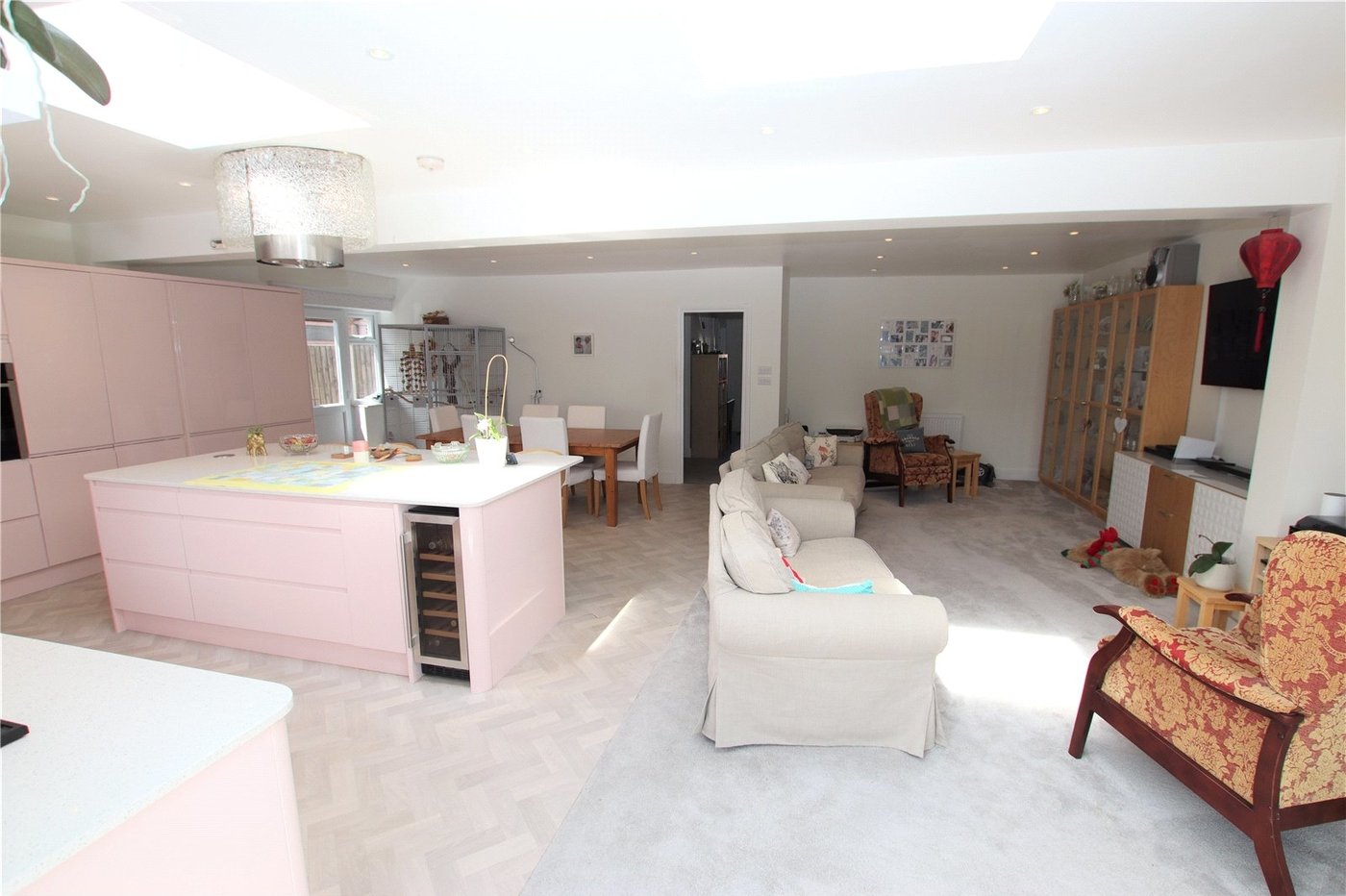 5 bedroom bungalow for sale in Sidcup | Robinson Jackson