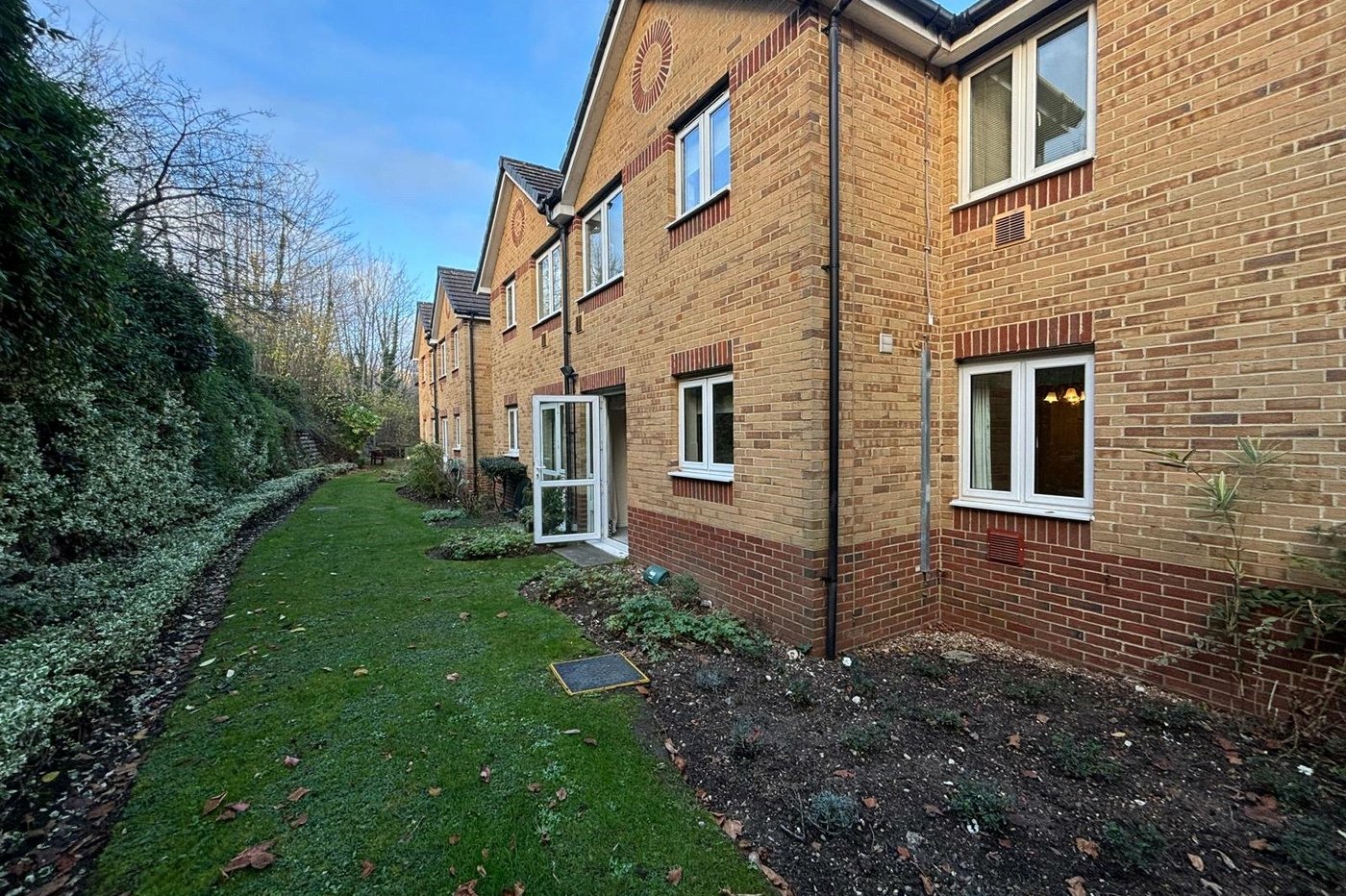 1 bedroom property for sale in Walderslade Road | Robinson Michael & Jackson