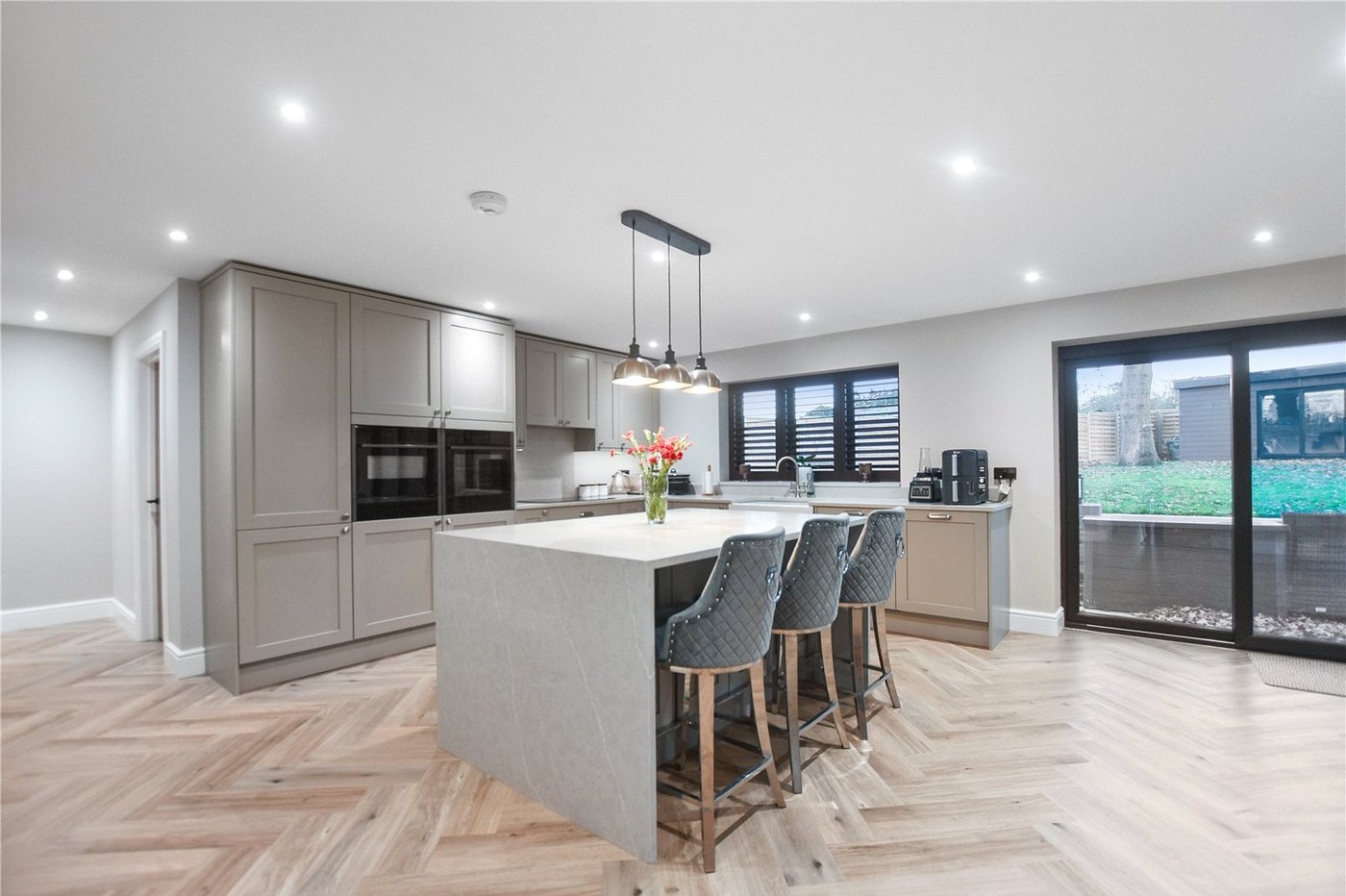 5 bedroom bungalow for sale in Bexley | Robinson Jackson