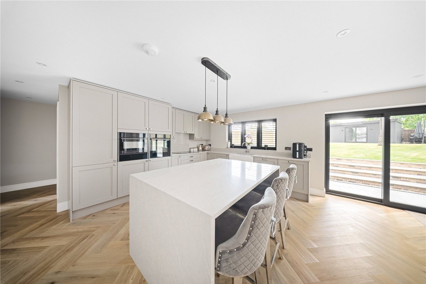 5 bedroom bungalow for sale in Bexley | Robinson Jackson