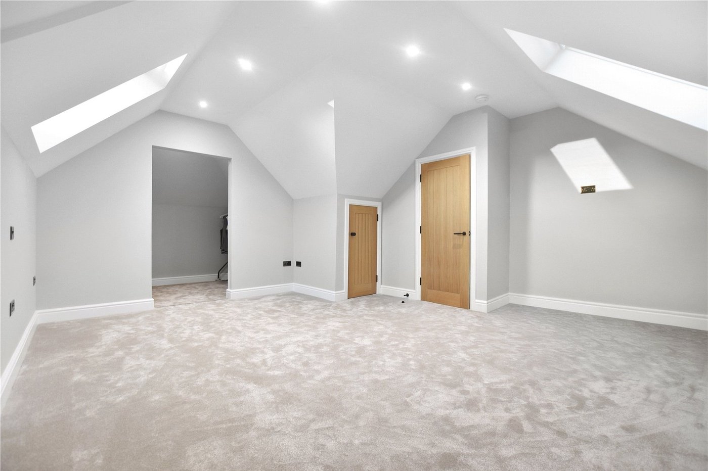 5 bedroom bungalow for sale in Bexley | Robinson Jackson