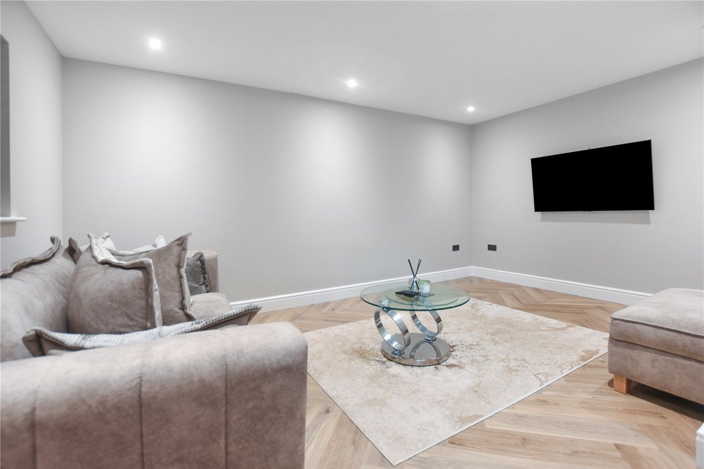 5 bedroom bungalow for sale in Bexley | Robinson Jackson