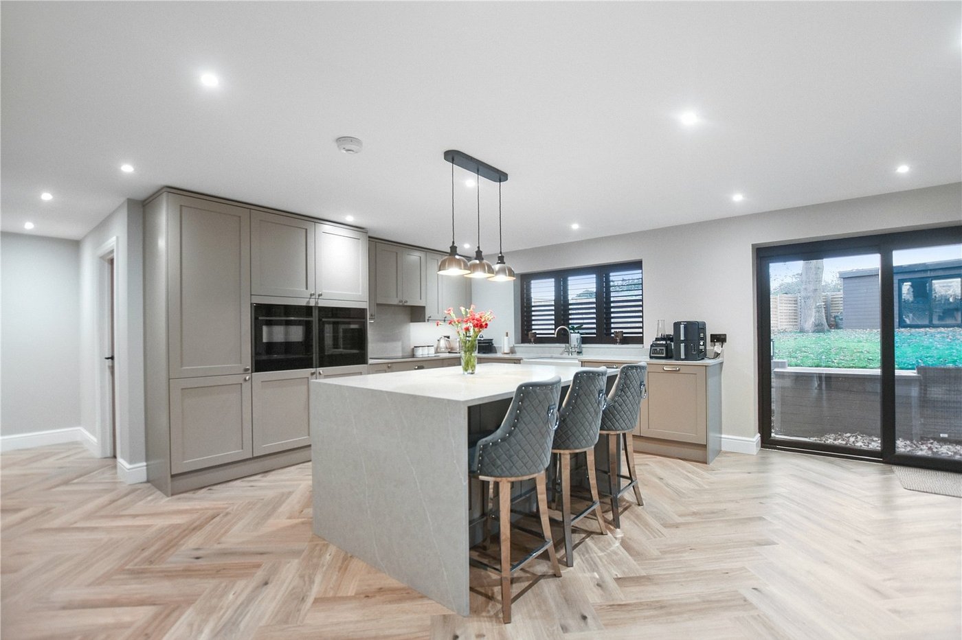 5 bedroom bungalow for sale in Bexley | Robinson Jackson