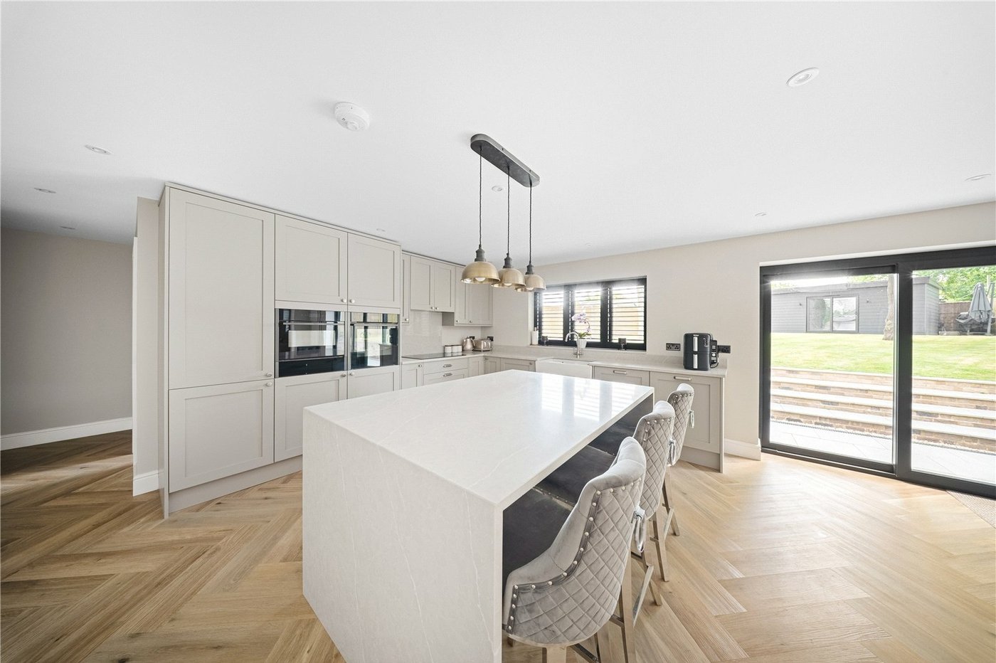 5 bedroom bungalow for sale in Bexley | Robinson Jackson