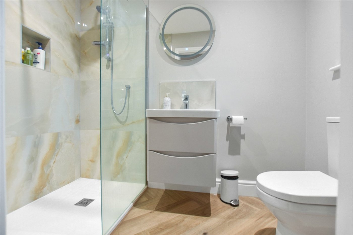 5 bedroom bungalow for sale in Bexley | Robinson Jackson