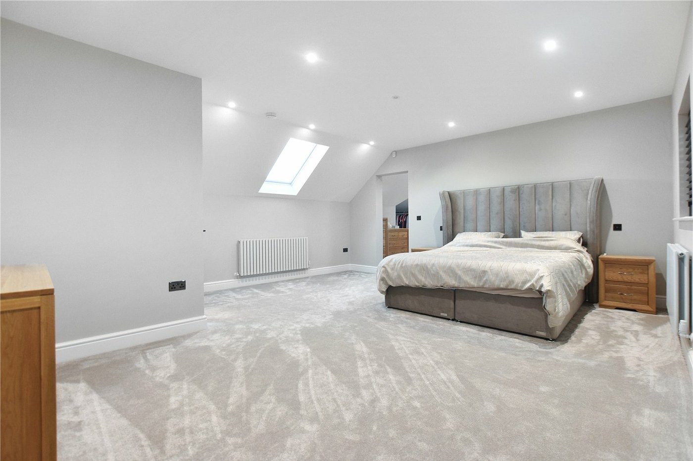 5 bedroom bungalow for sale in Bexley | Robinson Jackson