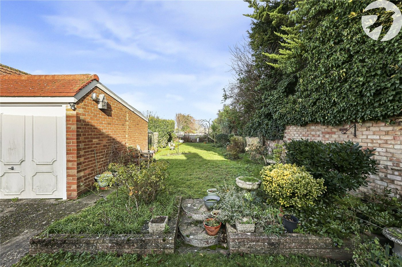 2 bedroom bungalow for sale in Swanley | Robinson Jackson