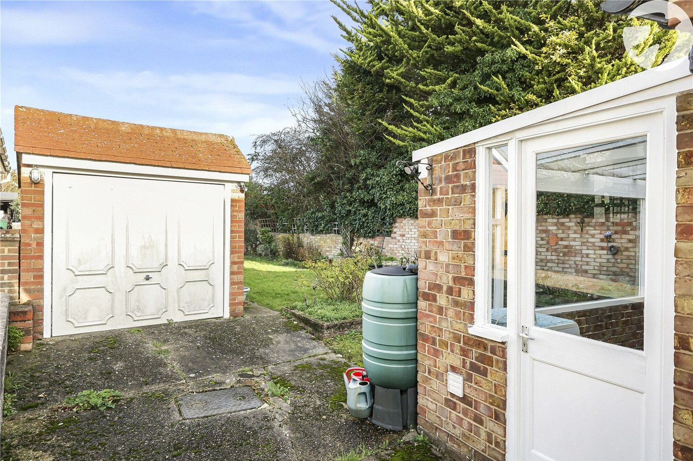 2 bedroom bungalow for sale in Swanley | Robinson Jackson